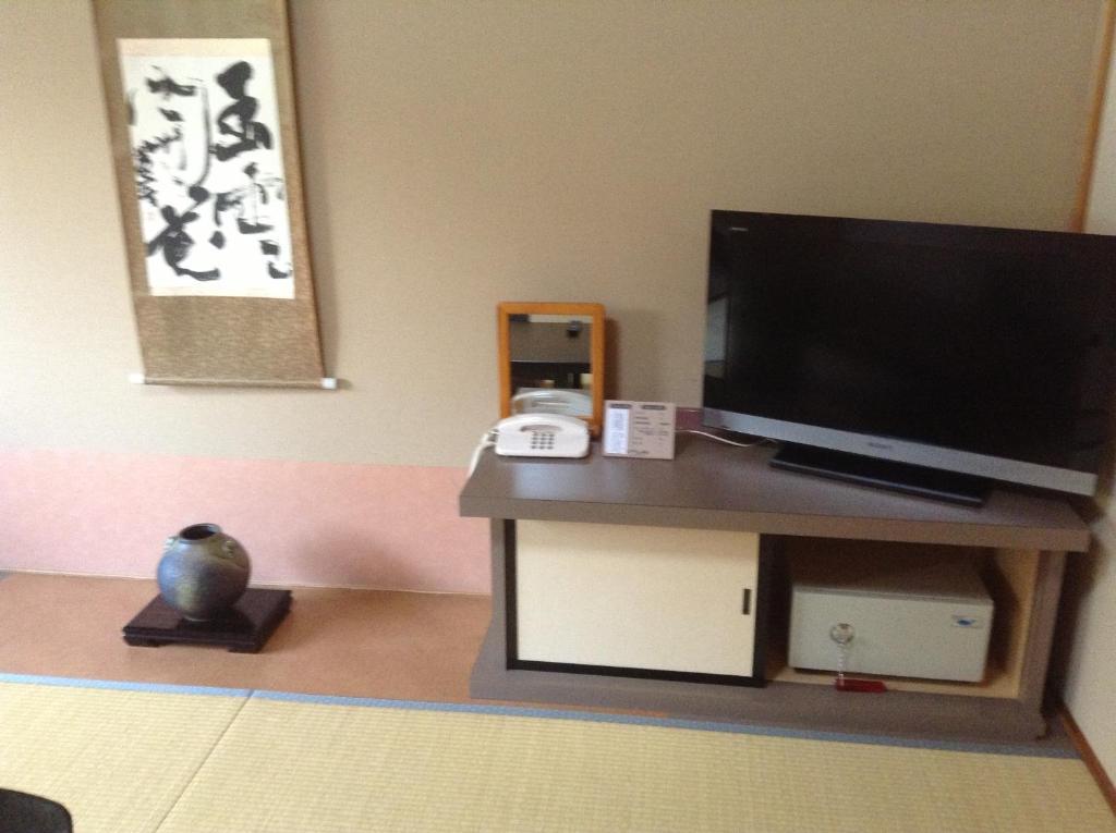 Hotel Bergtour Marukita Hakuba Habitación foto