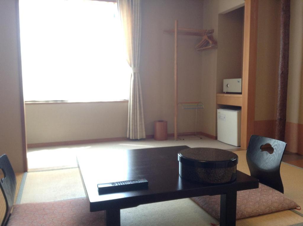 Hotel Bergtour Marukita Hakuba Exterior foto