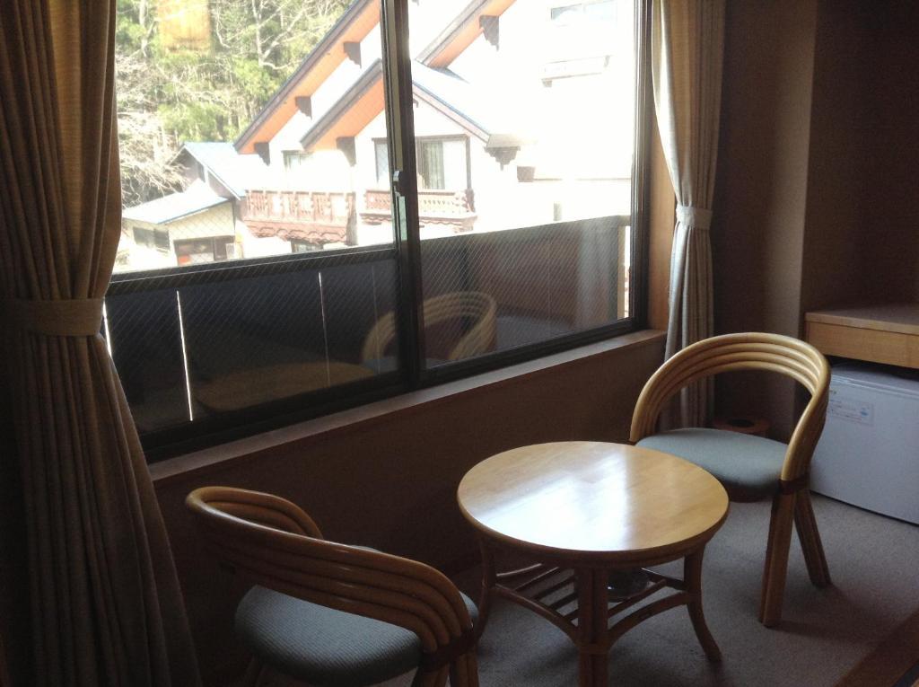 Hotel Bergtour Marukita Hakuba Exterior foto